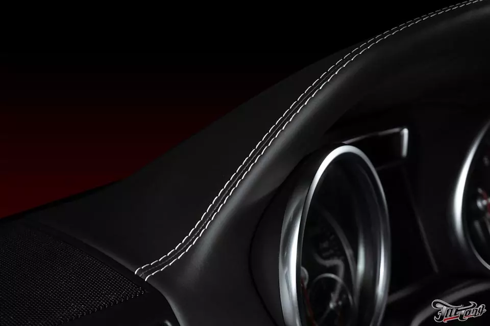 Mercedes G class. Полный пошив салона в стиле Designo. Окрас элементов кузова и дисков! Часть 1.